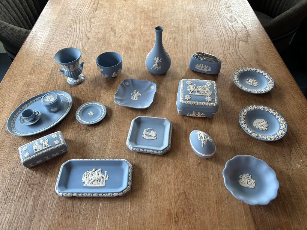 Wedgewood Jasperware, Antiek en Kunst, Antiek | Porselein, Ophalen of Verzenden