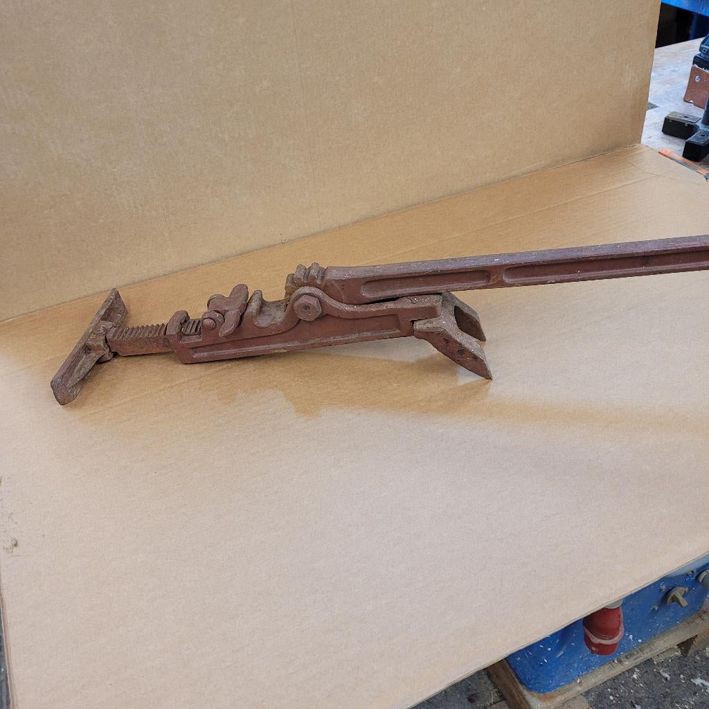 oude vloerenspanner, Ophalen