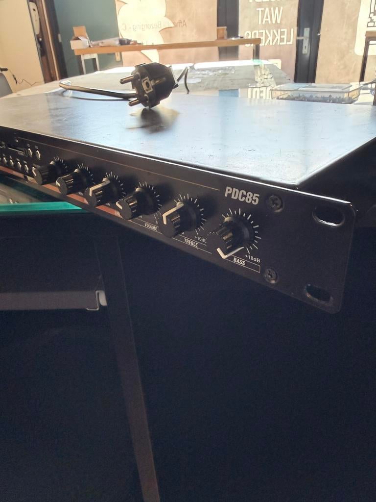 Power Dynamics PDC85 mediaspeler met versterker SD/USB/MP3, Ophalen, Gebruikt, Audio