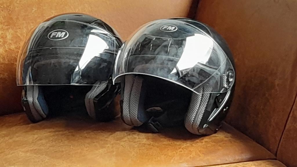 Twee mooie FM jethelmen: XL en M met vizier, Dames, Tweedehands, Ophalen, Overige merken