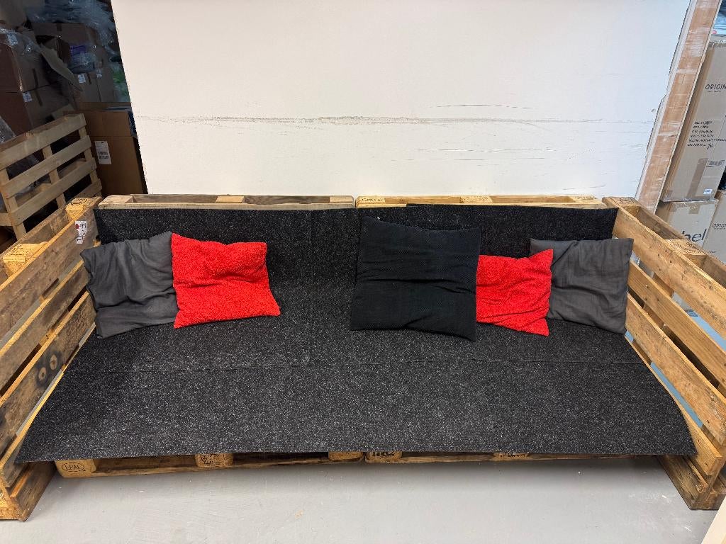 pallet bank, Ophalen, 250 tot 300 cm, Gebruikt, Driepersoons