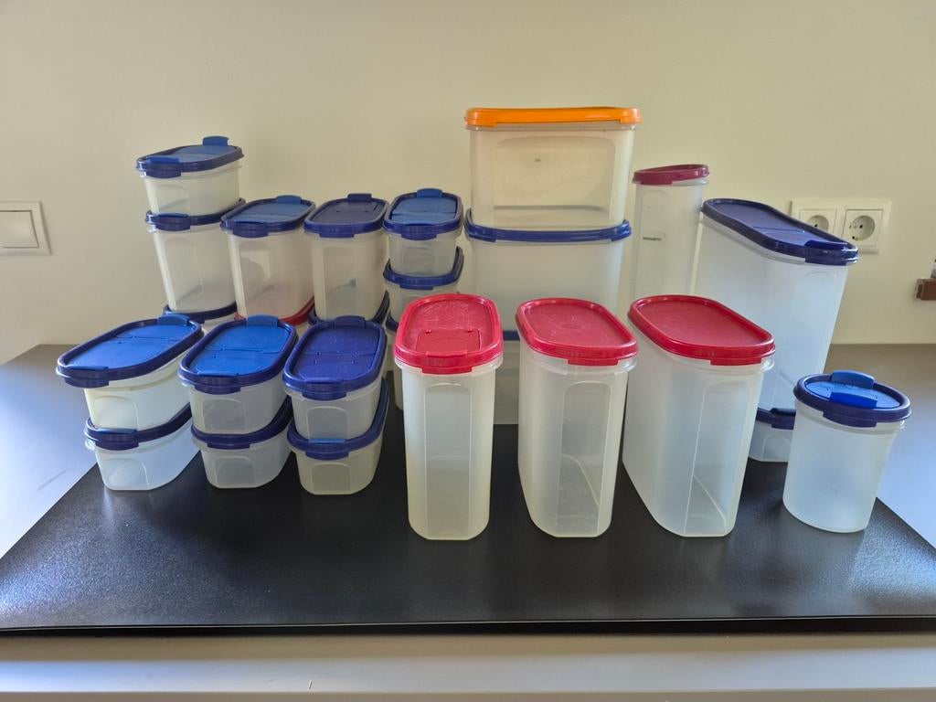 26x Tupperware Ruimtespaarders - Diverse Maten, Huis en Inrichting, Keuken | Tupperware, Gebruikt, Bus of Trommel, Blauw, Oranje