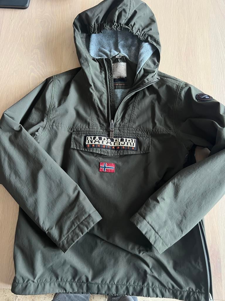 Napapijri jas donkergroen 162/14, Kinderen en Baby's, Kinderkleding | Maat 164, Ophalen of Verzenden, Jongen of Meisje, Jas