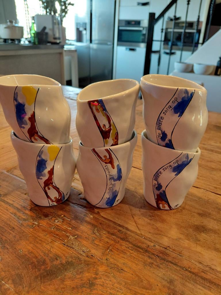 Corry Ammerlaan-van Niekerk bekers Artihove set, Ophalen of Verzenden