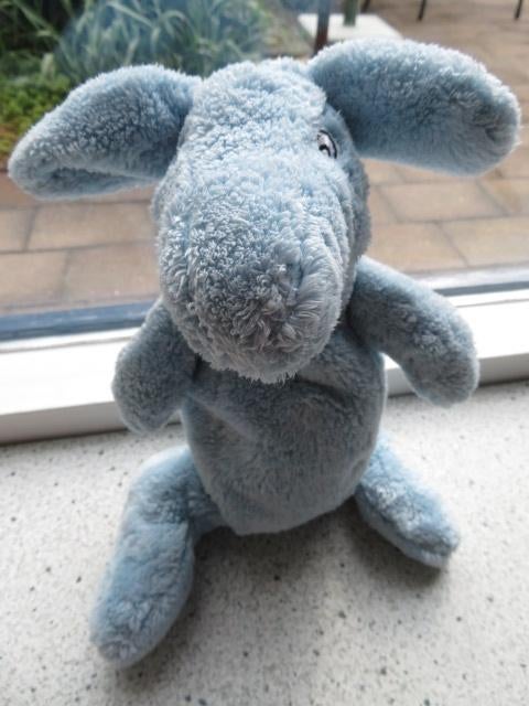 Eekhoorn Tassa licht blauw velours van IKEA meet ca 28 cm, Ophalen of Verzenden, Zo goed als nieuw, Hond