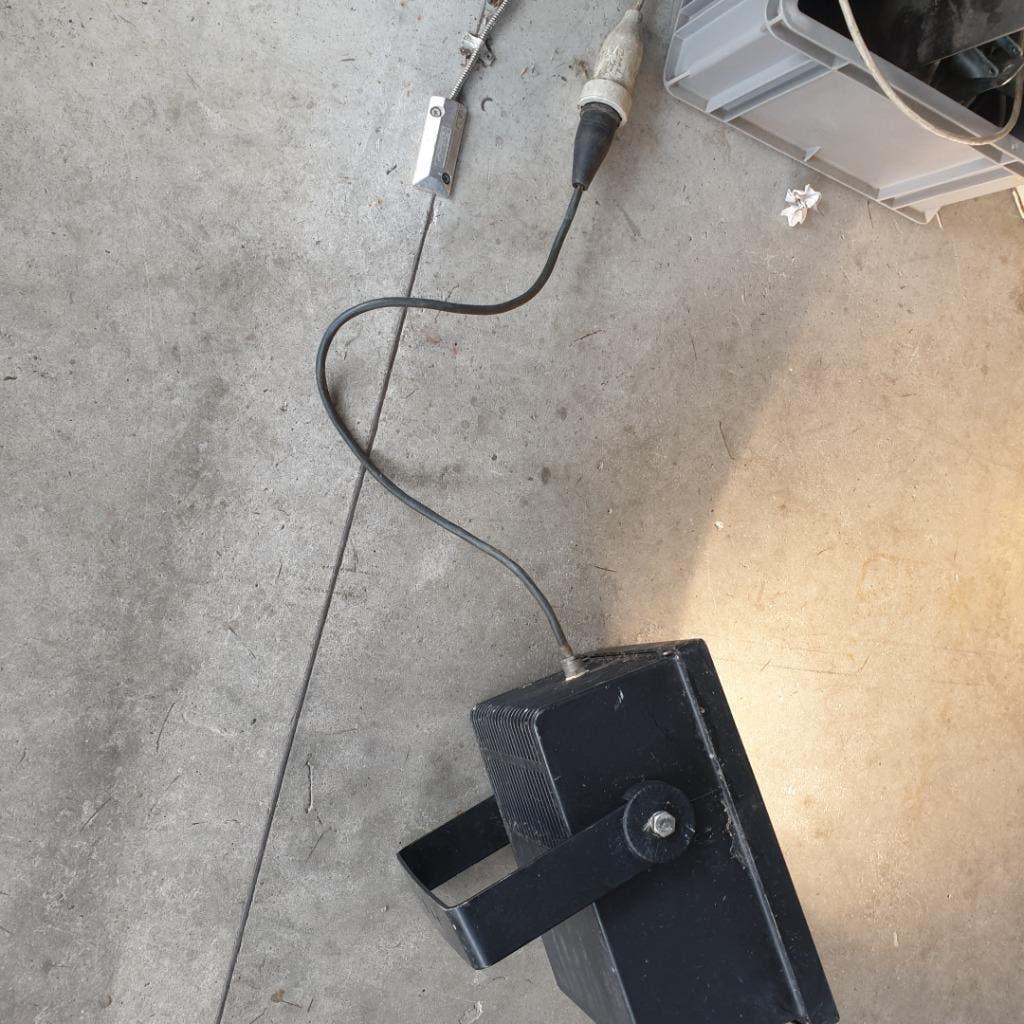 ouderwetse vierkante verlichting spot schijnwerper 150 watt, Huis en Inrichting, Ophalen of Verzenden, Nieuw, Metaal of Aluminium