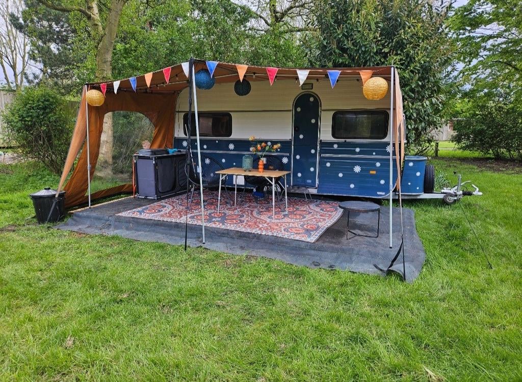 Prachtige gerenoveerde Kip caravan (1977) – sfeervol & insta, Ophalen of Verzenden