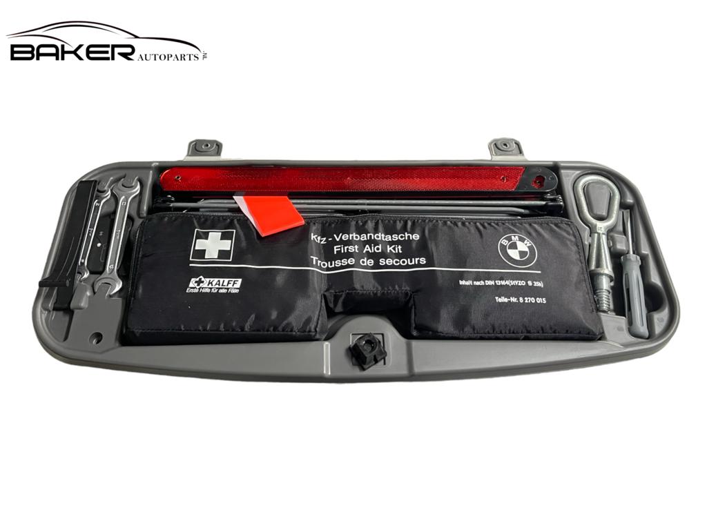 Gereedschapset EHBO BMW 7-serie E65 E66 ('01-'08) 7506960, Gebruikt, Ophalen of Verzenden, BMW, BMW