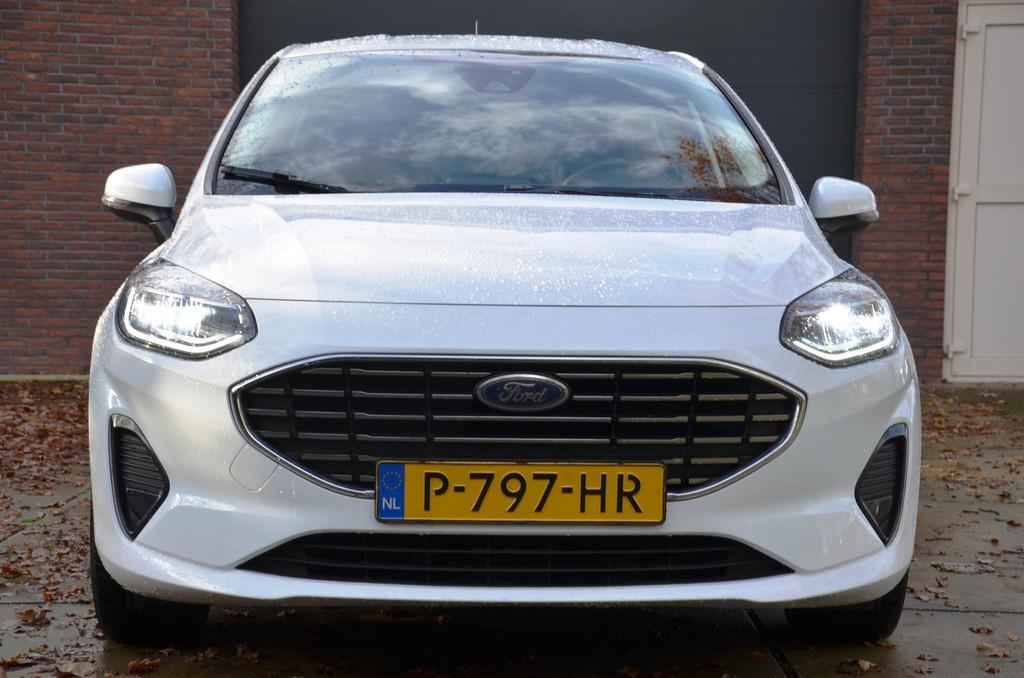 Ford Fiesta 1.0 EcoBoost Hybrid Titanium Navi/Pdc/Ecc/Apple, Auto's, Ford, Voorwielaandrijving, Gebruikt, Euro 6, USB
