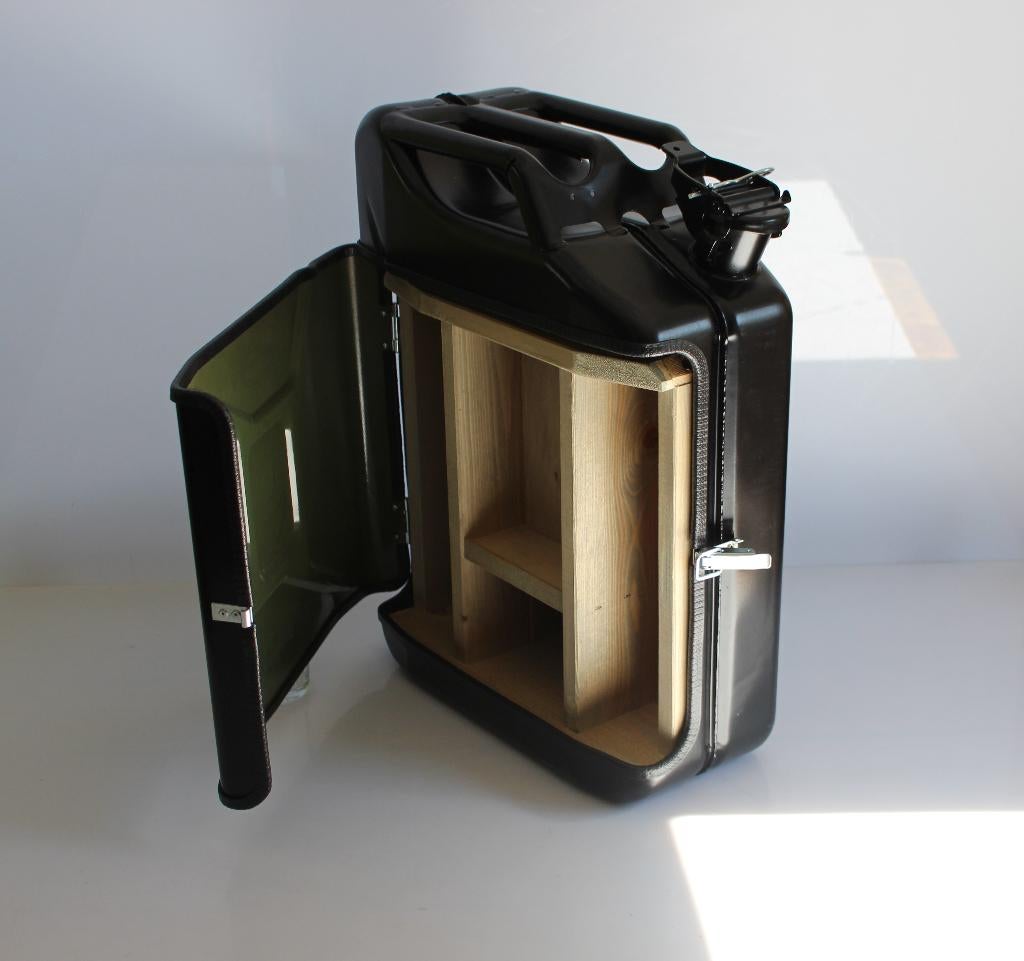 20 liter jerrycan minibar , man cave, Ophalen of Verzenden, Gebruikt