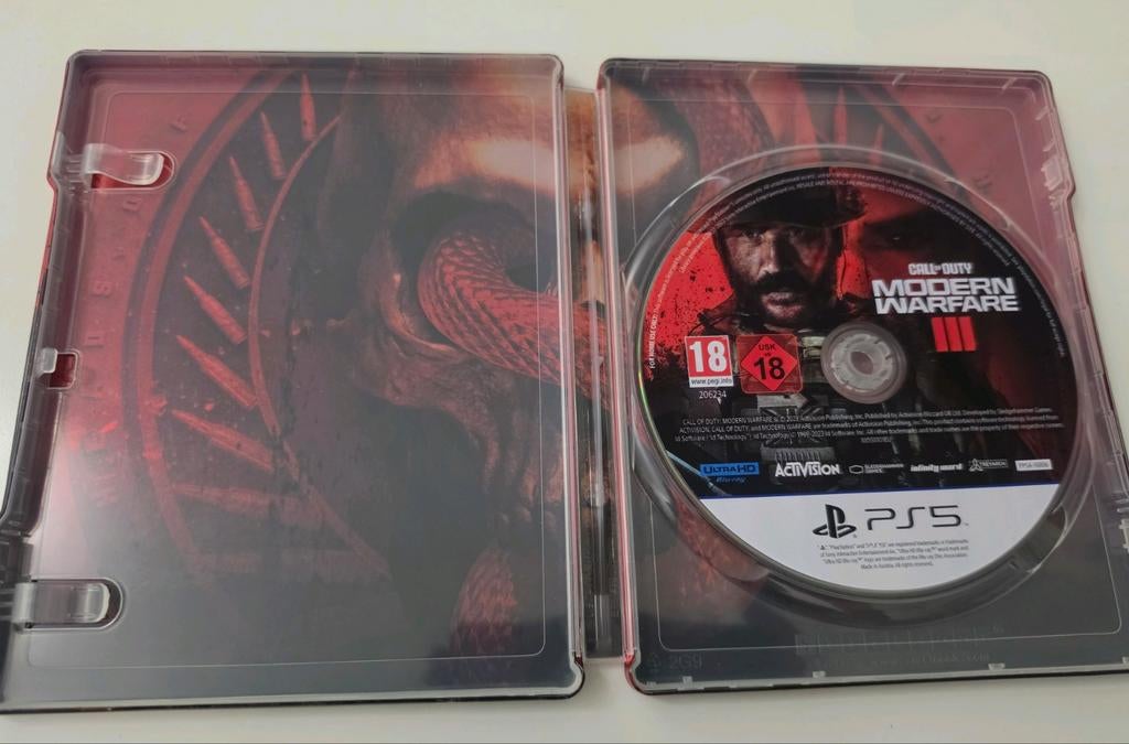 Call of Duty Modern Warfare 3  PS5 Steelbook Lees Goed, Activision NL, Activision, Ophalen of Verzenden, Zo goed als nieuw