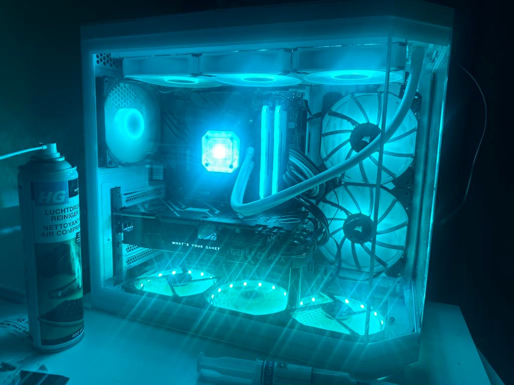 Custom Gaming Pc, Computers en Software, Desktop Pc's, Refurbished, 4 Ghz of meer, SSD, 16 GB, Met videokaart, Met monitor, Gaming