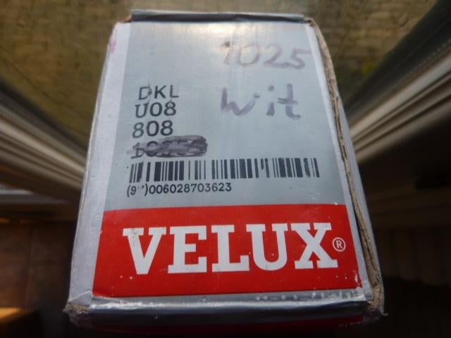 Nieuw Velux verduisteringsgordijn / DKL U08 ( 134 x 140 )., 100 tot 150 cm, Nieuw, Ophalen of Verzenden, Wit