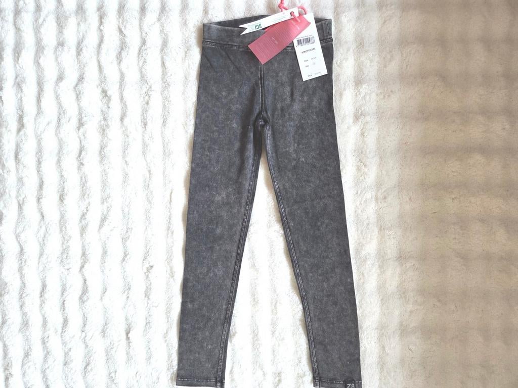 NIEUW Z8 legging Olga maat 122, Broek, Meisje, Z8, Nieuw