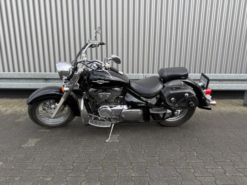 Suzuki VL 800 Intruder Volusia 27Dkm BJ:2005 --Inruil Mogeli - foto 3