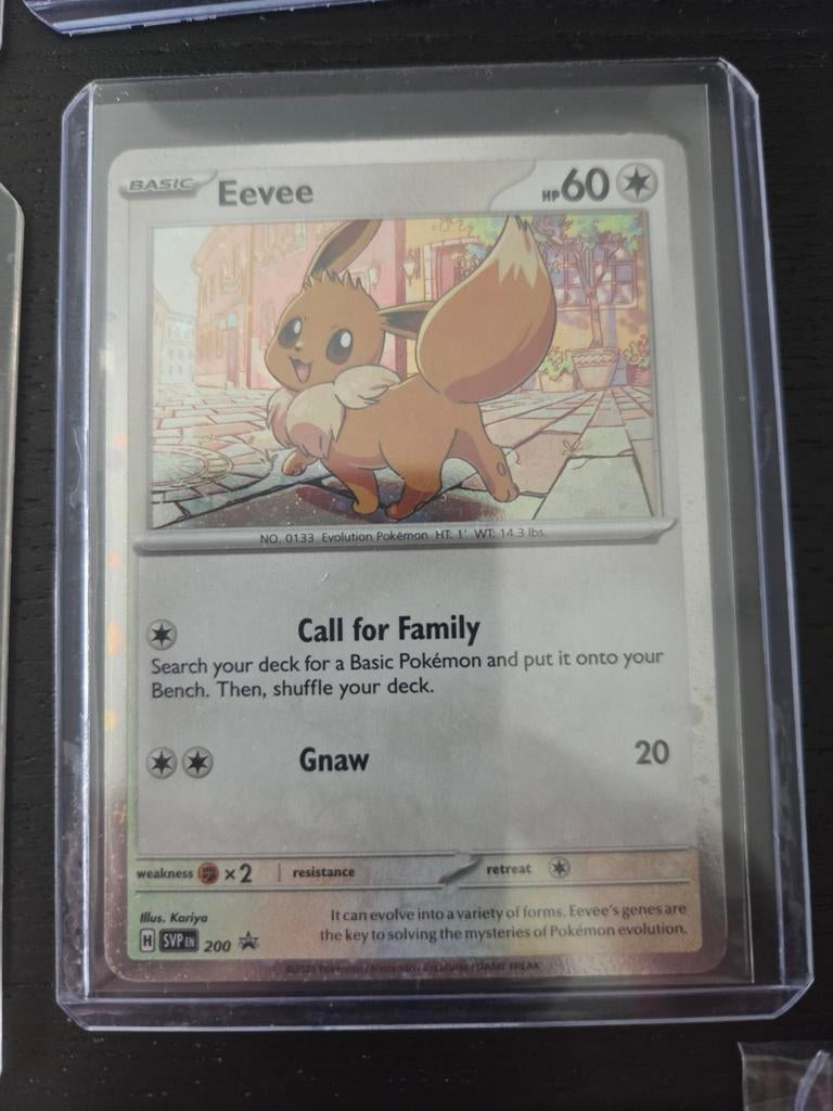 Eevee 200 promo, Ophalen of Verzenden, Zo goed als nieuw