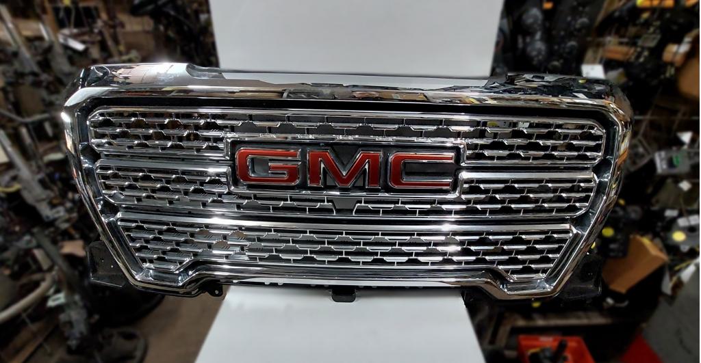 GMC Sierra Denali grille 2019-2022, Gebruikt, Info@gm.com, Chevrolet, Ophalen of Verzenden