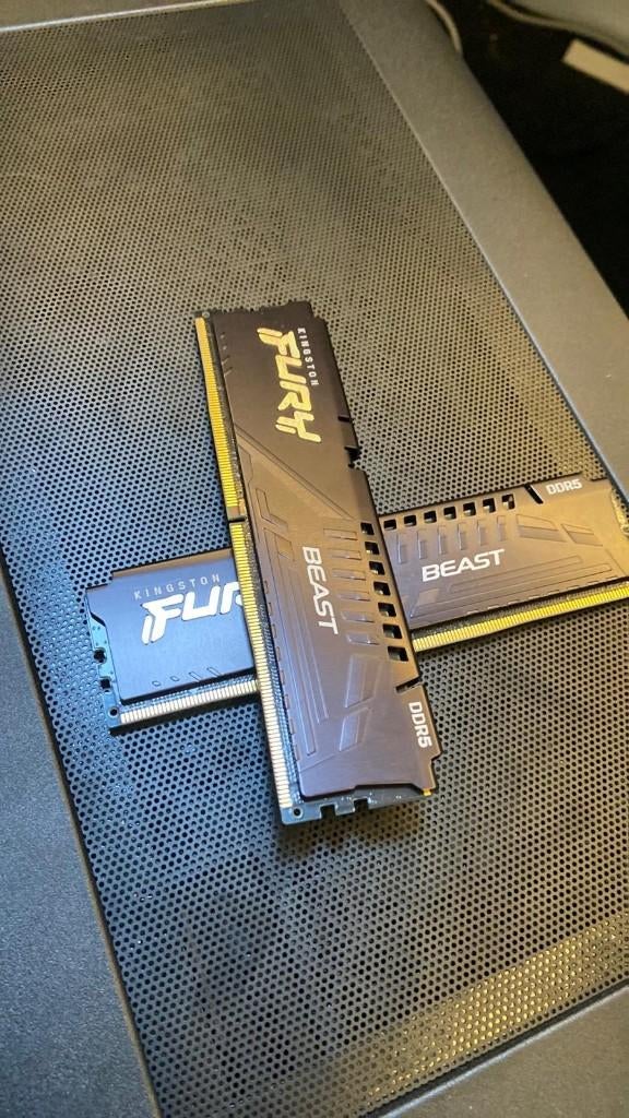 AM5 combo moederbord ram en cpu, Computers en Software, Moederborden, Verzenden, Zo goed als nieuw, Micro-ATX, DDR5