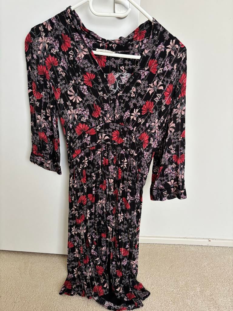 Ba&sh jurk met bloemenprint maat 1, Zwart, Ophalen of Verzenden, Knielengte, Maat 36 (S)