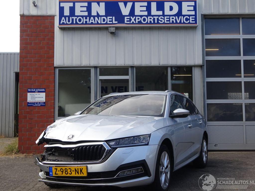 Skoda Octavia Combi 1.0 e-TSI Business Edition Plus, Auto diversen, Schadeauto's, Automaat, Stationwagon, Hybride Elektrisch/Benzine