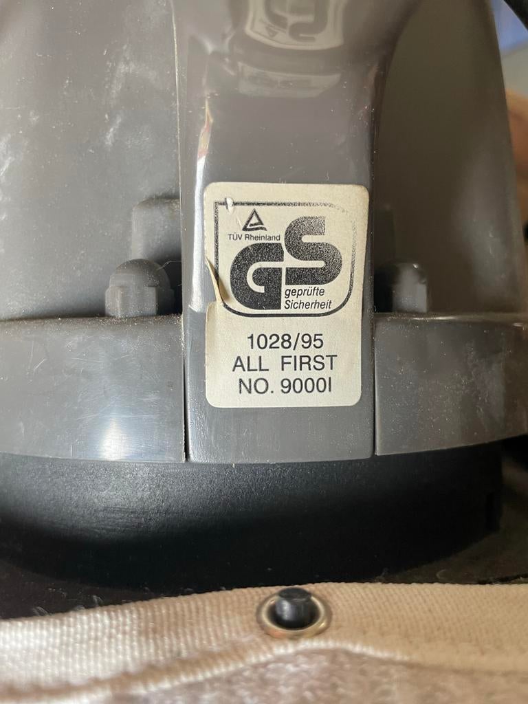 Kinzo poetsmachine, Ophalen of Verzenden, Gebruikt, Minder dan 600 watt, Overige typen