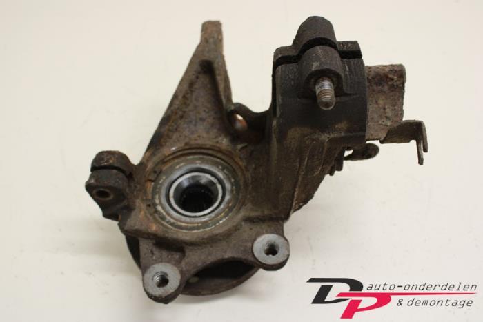 Fusee links-voor van een Peugeot 306, Auto-onderdelen, Gebruikt, -, -, Ophalen of Verzenden