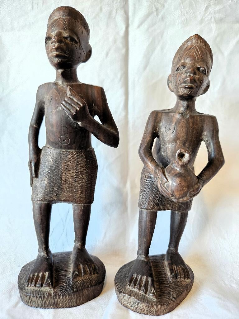 Afrikaanse beeldjes-Tanzania-Makonde-Mpingo, Overige onderwerpen, Houtsnijwerk, Ophalen of Verzenden, 20 - 50 cm