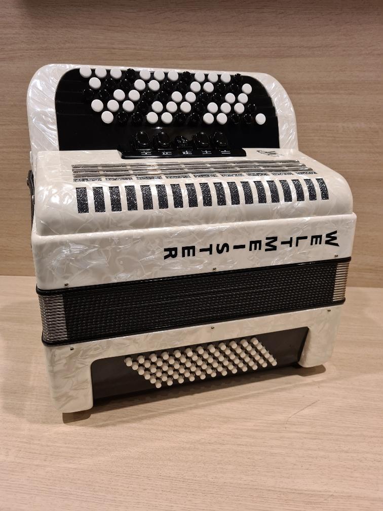 Weltmeister Romance 603 knopaccordeon B-Griff White occasion, Niet ingevuld, Gebruikt, 72-bas, Niet ingevuld