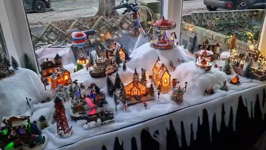 Compleet Kerstdorp te Koop, Diversen, Kerst, Ophalen of Verzenden