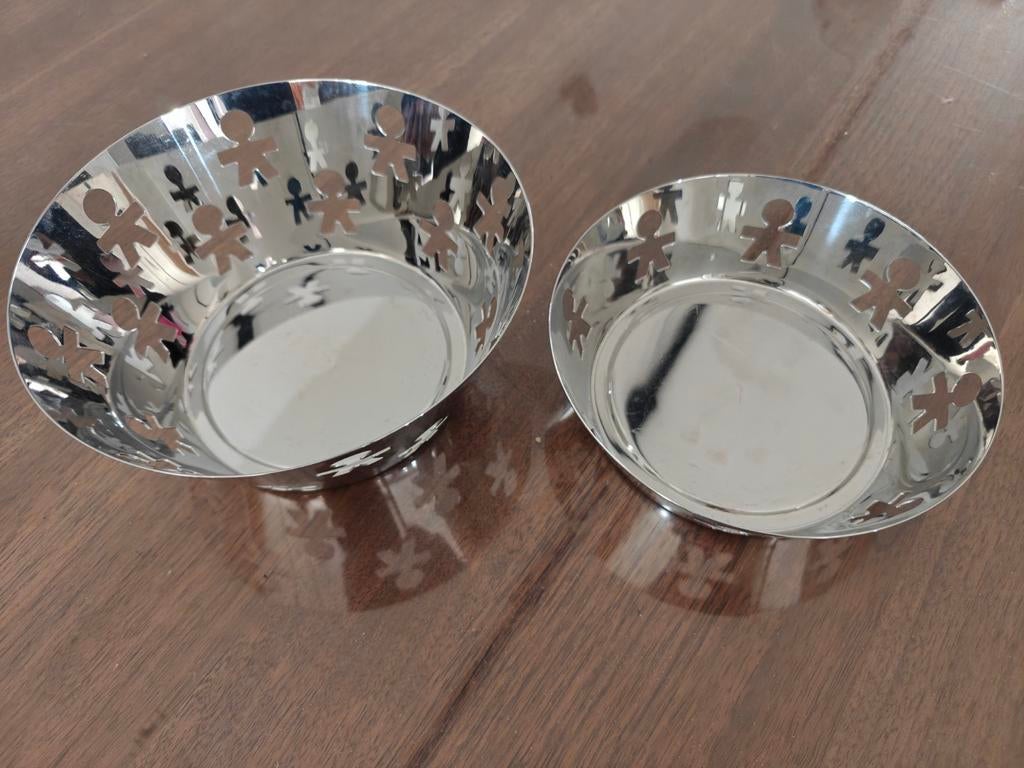 Set van 2 Alessi Girotondo schalen - RVS zilver, Overige materialen, Gebruikt, Schaal, Rond