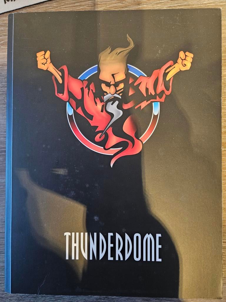 Boek Thunderdome - Nieuwstaat, Ophalen, Nieuw, Onbekend