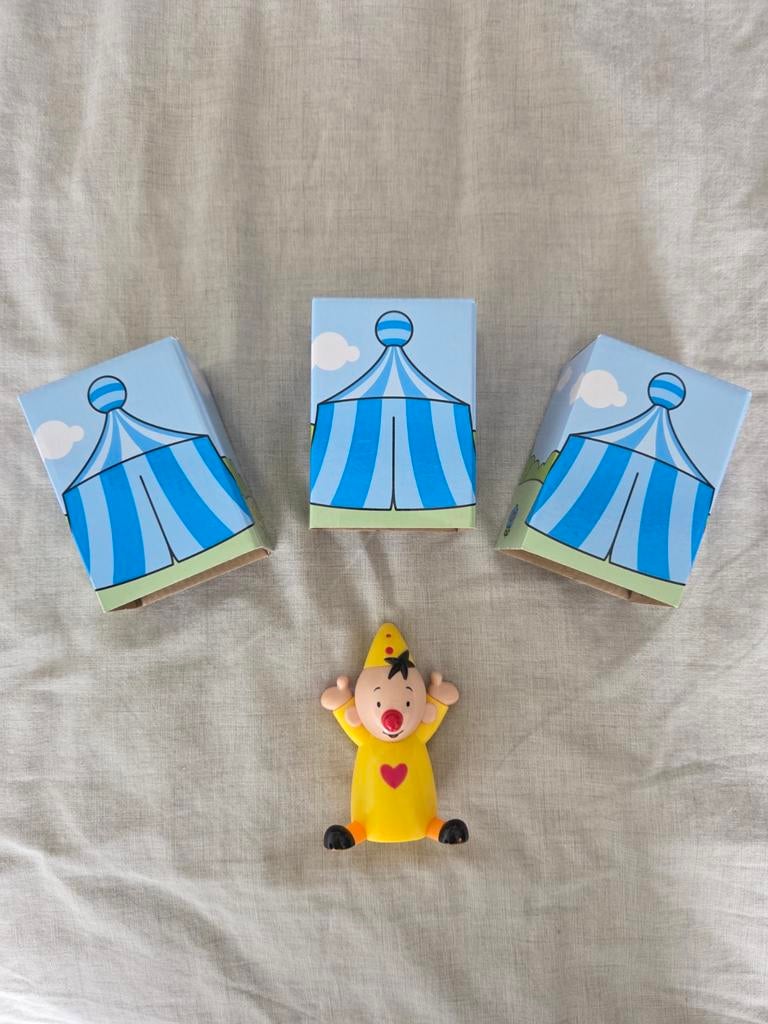 Bumba kiekeboe spel, Ophalen