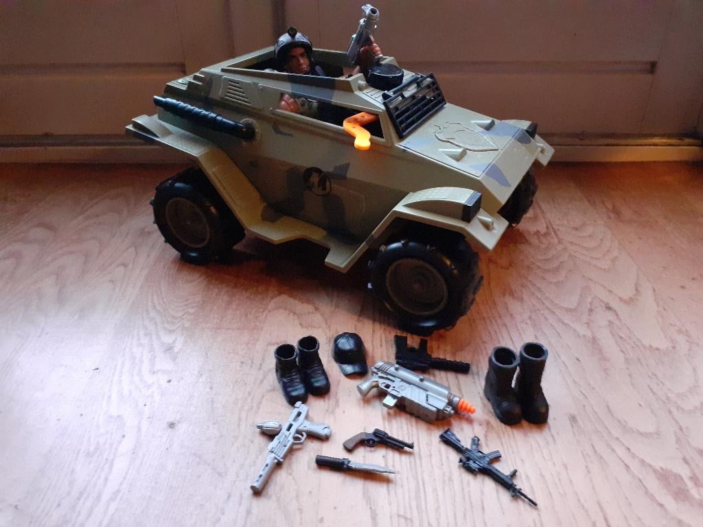 Actionman + tank, Ophalen, Gebruikt
