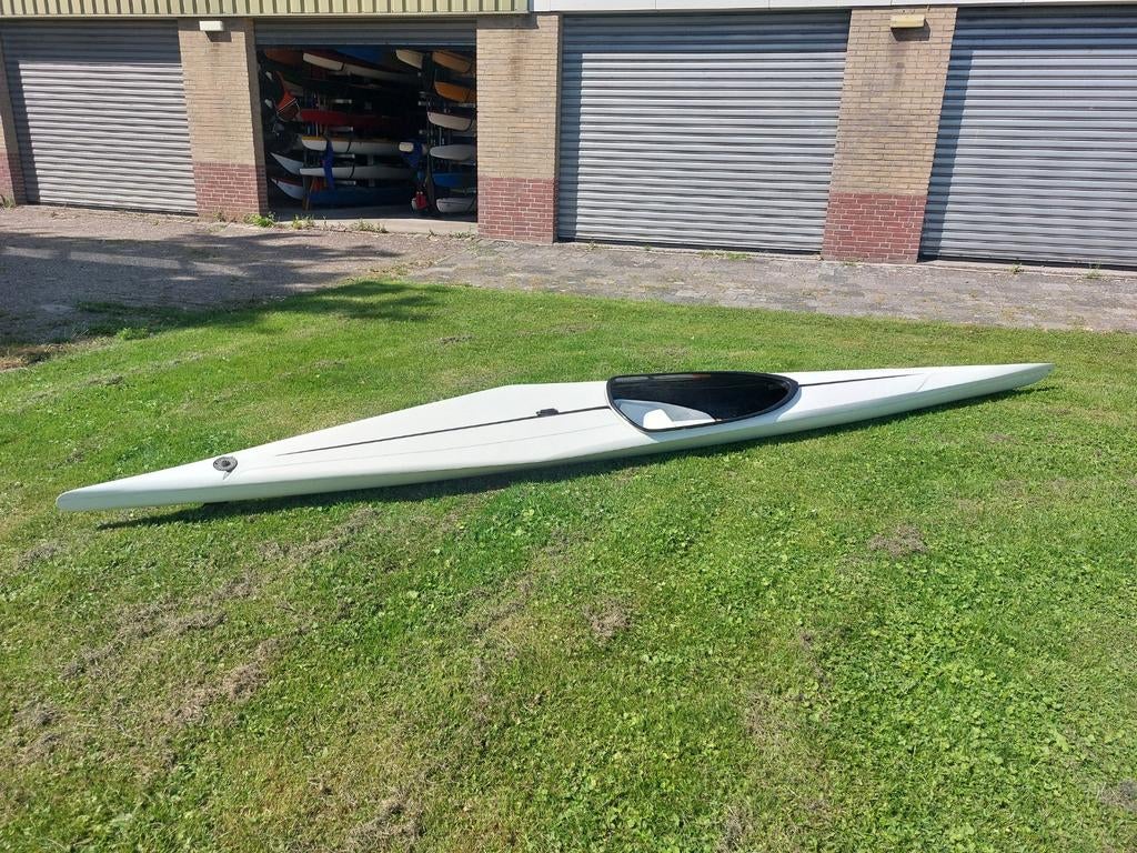 Kano Hongaar K1 wit, Watersport en Boten, Kajaks, Gebruikt, 1-persoons, Ophalen