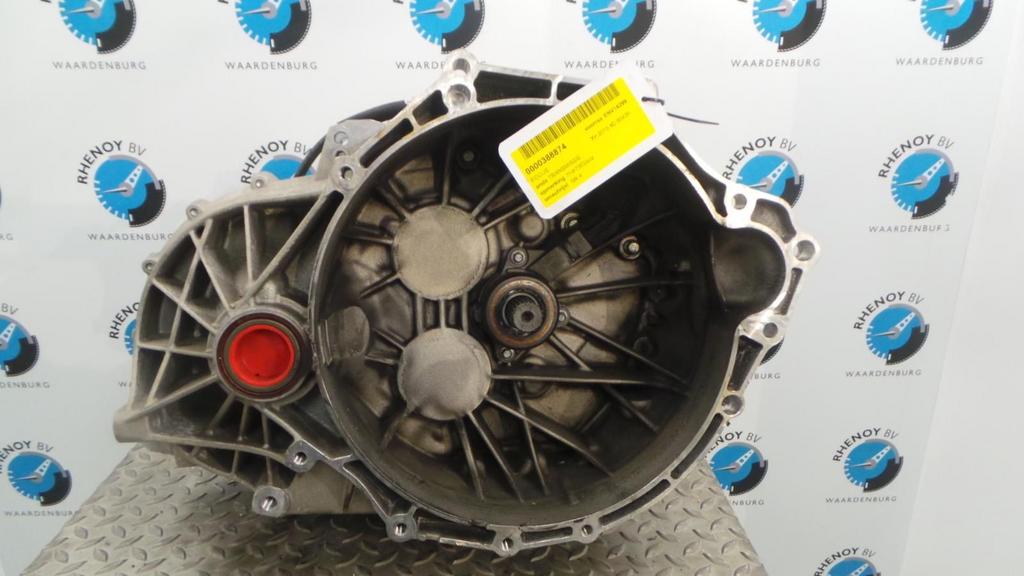FORD FOCUS TRANSMISSIE / VERSNELLINGSBAK 2015, Auto-onderdelen, Ophalen of Verzenden, Gebruikt, Stiba lid