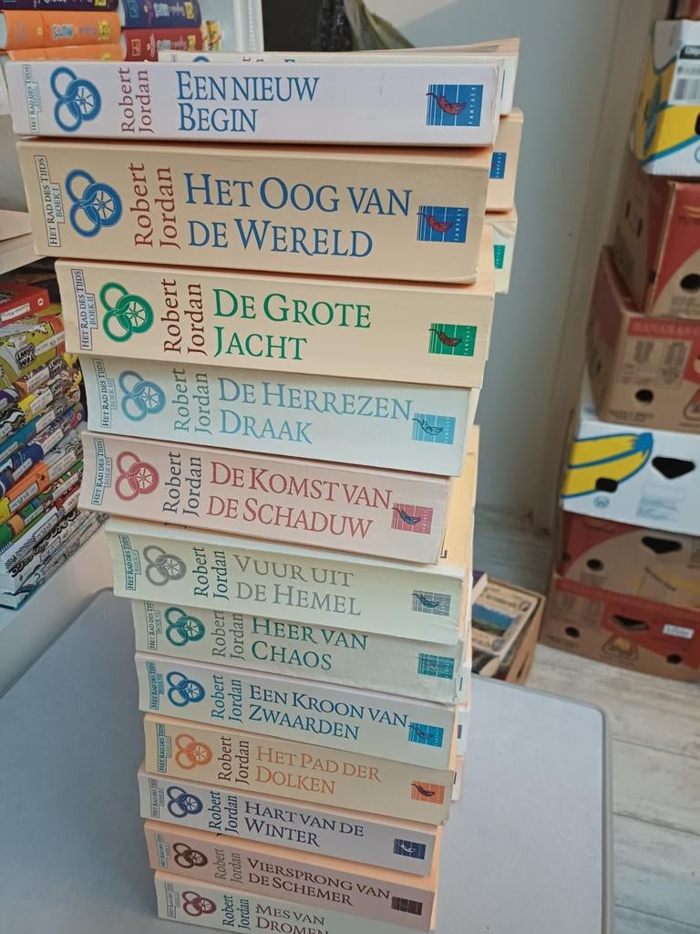 Het rad des tijds 1 tm 11 plus proloog, Boeken, Ophalen of Verzenden, Gelezen, Robert Jordan