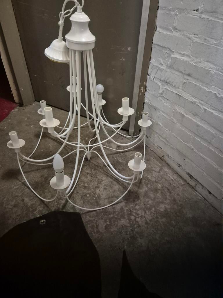 Kroonluchter 25 euro, Ophalen