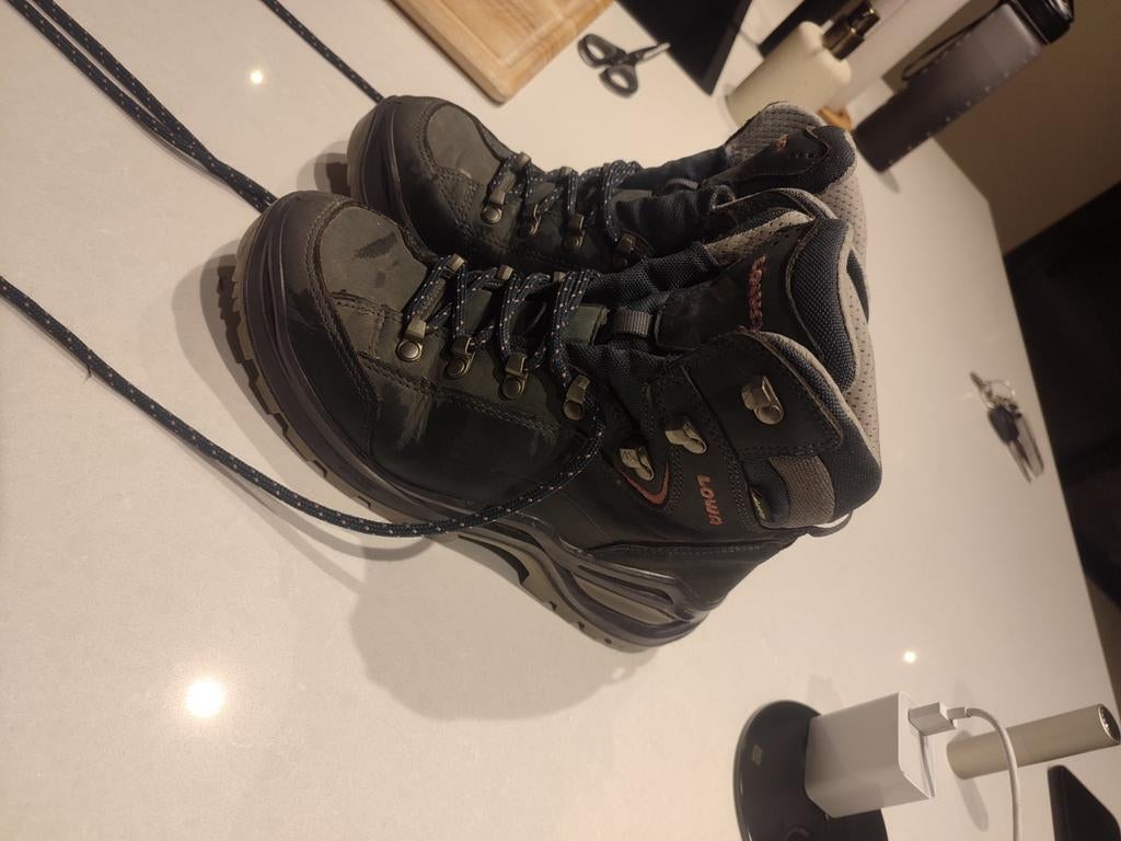 Lowa dames wandelschoenen maat 37 1/2, Ophalen of Verzenden, Zo goed als nieuw, Schoenen