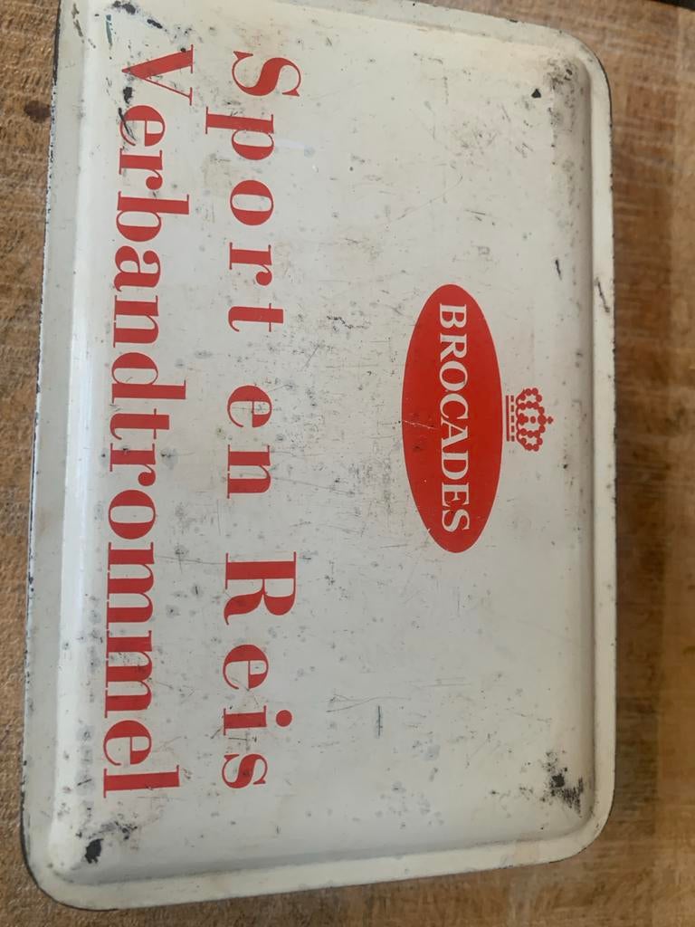 Vintage Brocades Sport en Reis Verbandtrommel, Antiek en Kunst, Ophalen