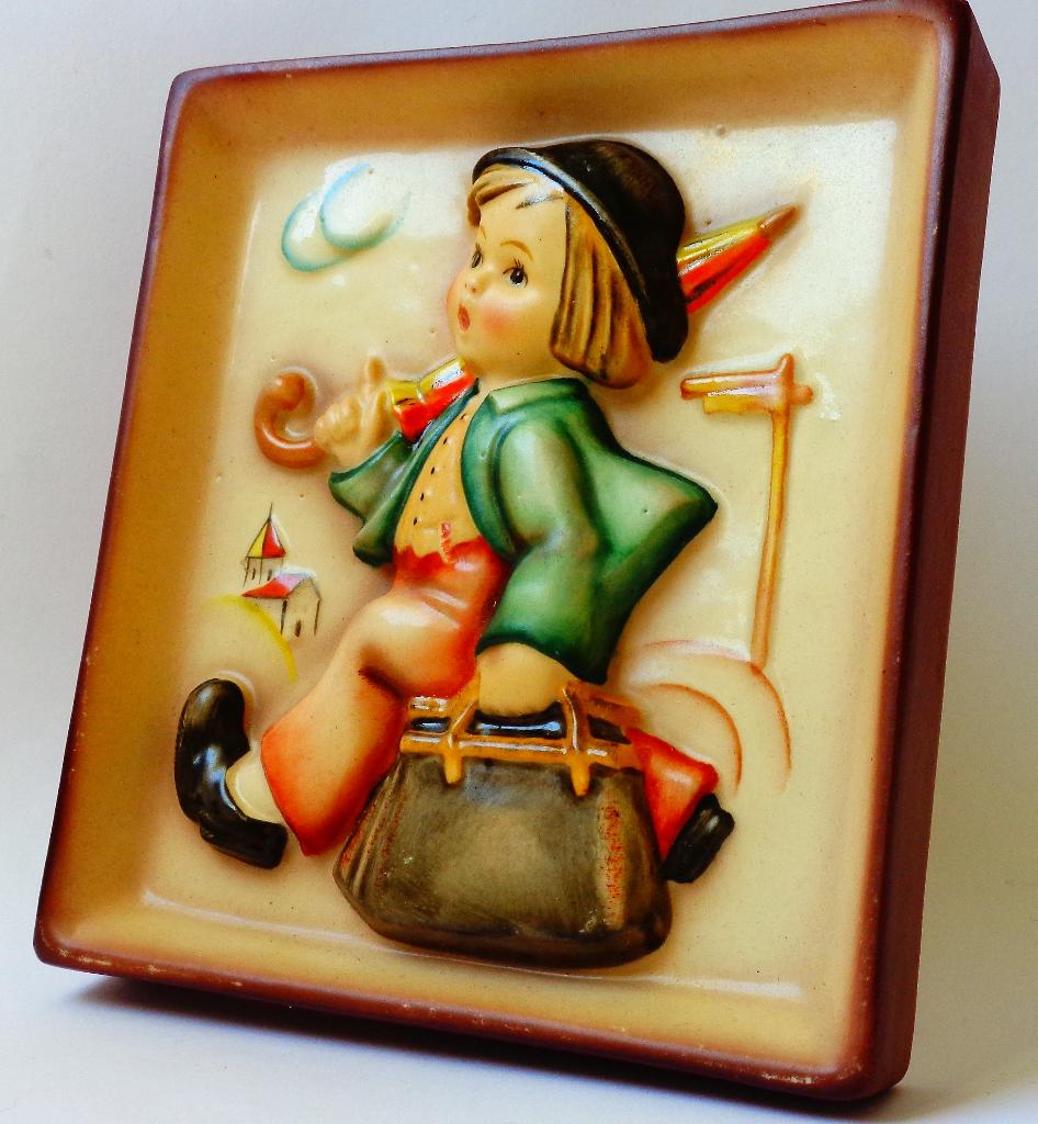 M I Hummel:92-Merry Wanderer-TMK-1 CROWN -Excellent -Vintage, Verzamelen, Verzenden