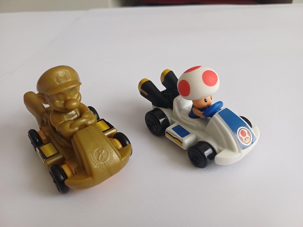 Gold Mario Racer Mario Kart 8 + Toad Mario Kart, Ophalen of Verzenden, Zo goed als nieuw