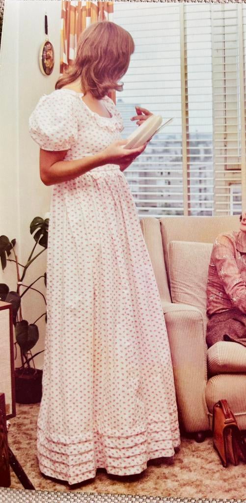 Vintage Laura Ashley, Kleding | Dames, Jurken, Zo goed als nieuw, Maat 36 (S), Wit, Onder de knie, Ophalen