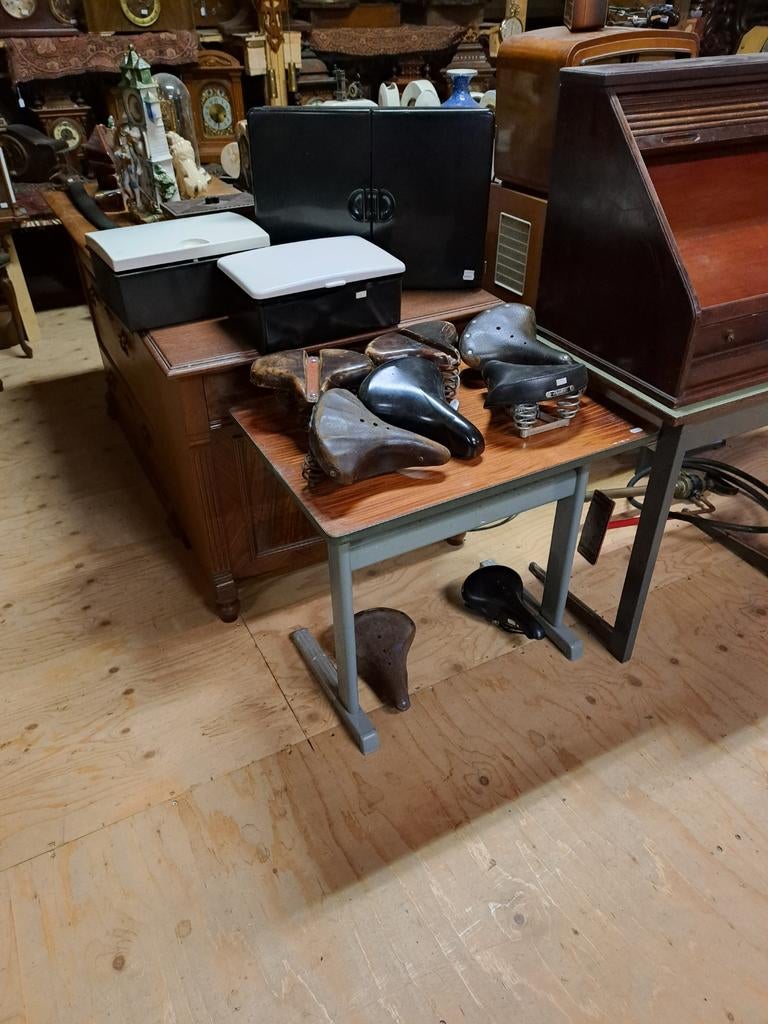 Fietszadels, Fietsen en Brommers, Fietsonderdelen, Ophalen, Nieuw, Algemeen