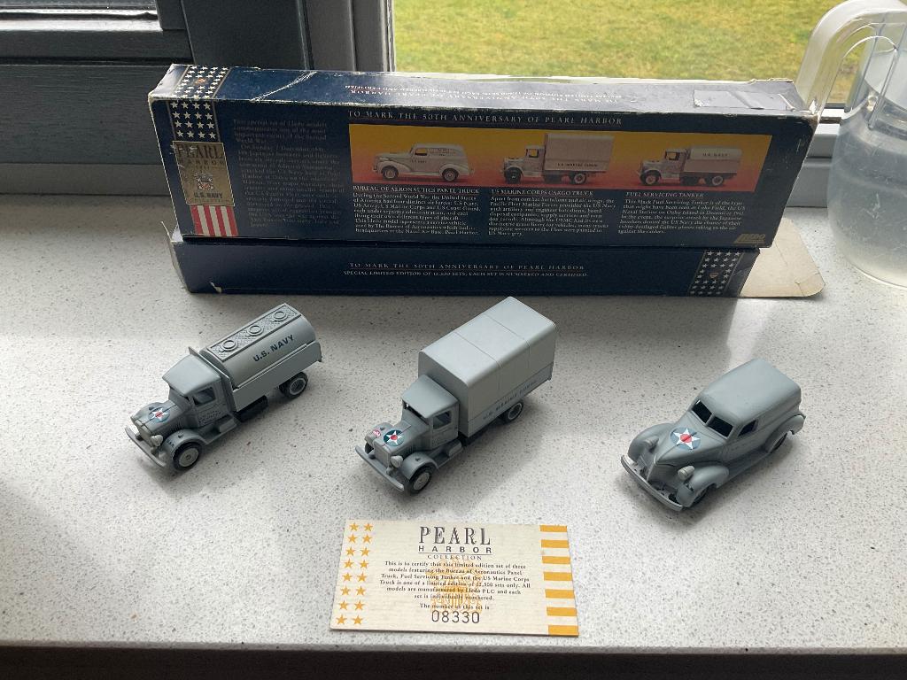 Lledo Days Gone 50th Anniversary of Pearl Harbor spec.lim.ed, Ophalen of Verzenden, Zo goed als nieuw, Bus of Vrachtwagen, Overige merken