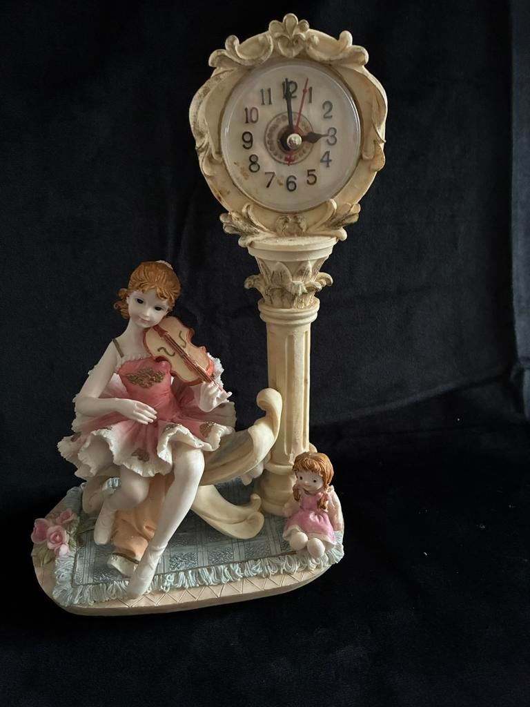Vintage  tafelklok meisje met viool., Antiek en Kunst, Ophalen of Verzenden