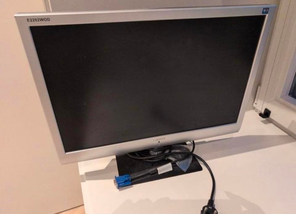 Captiva E2202WOD 22 inch monitor - Goede staat, Ophalen, Gebruikt, Full HD, VGA