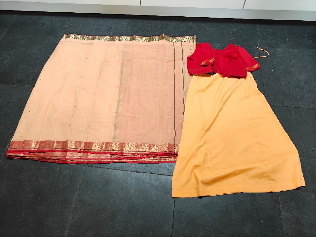 sari, Overige typen, Overige kleuren, Onbekend, Ophalen of Verzenden