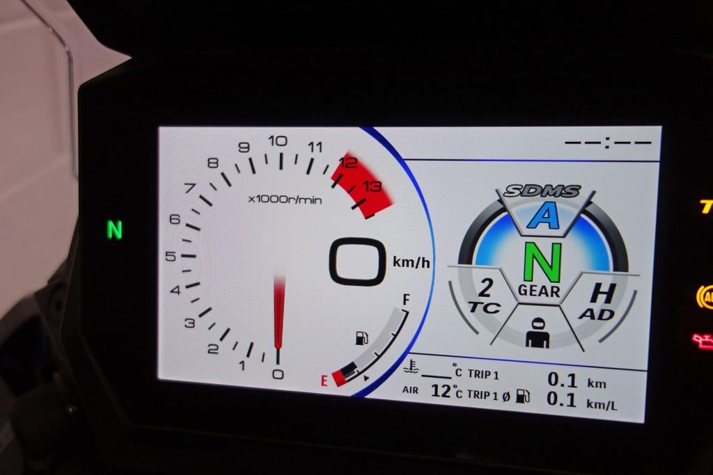 SUZUKI GSX-S 1000 GX - foto 2