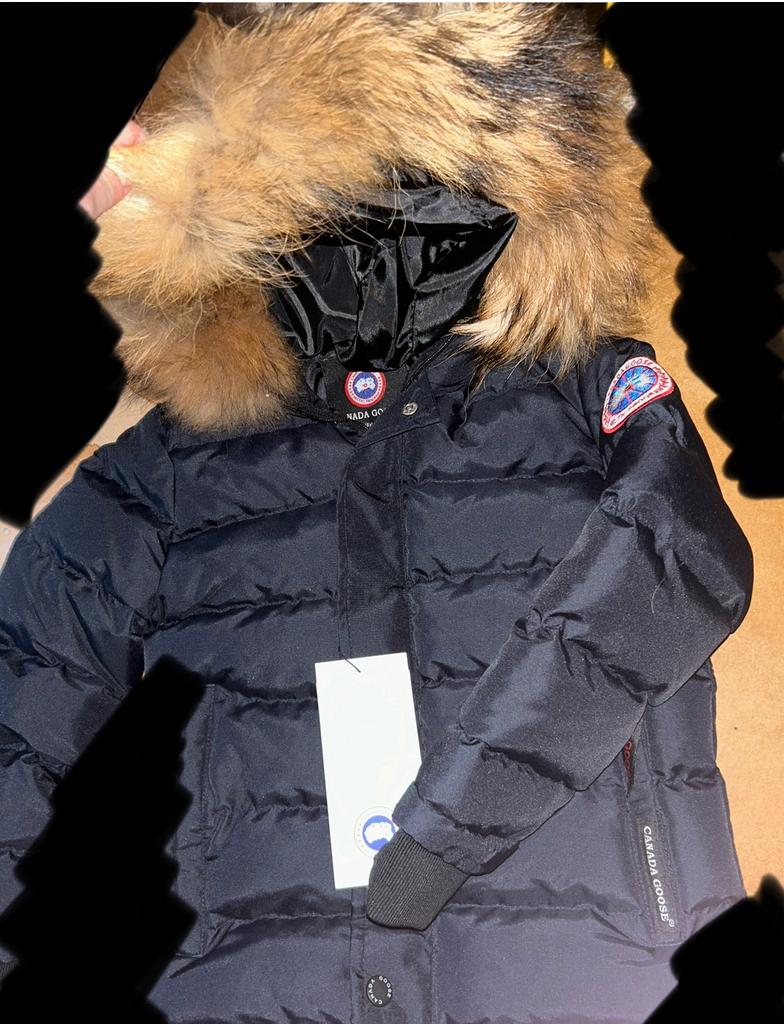 Warme Canada goose winter jas met bont kleur blauw, Kinderen en Baby's, Ophalen, Nieuw, Jongen of Meisje