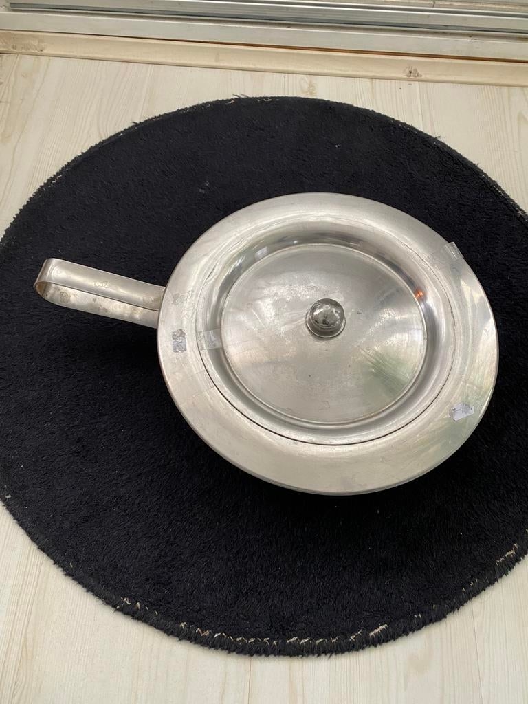 Po met deksel, Ophalen, Zo goed als nieuw